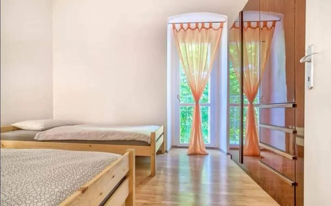 Apartman Zara Center Pula 0*,  Croatia